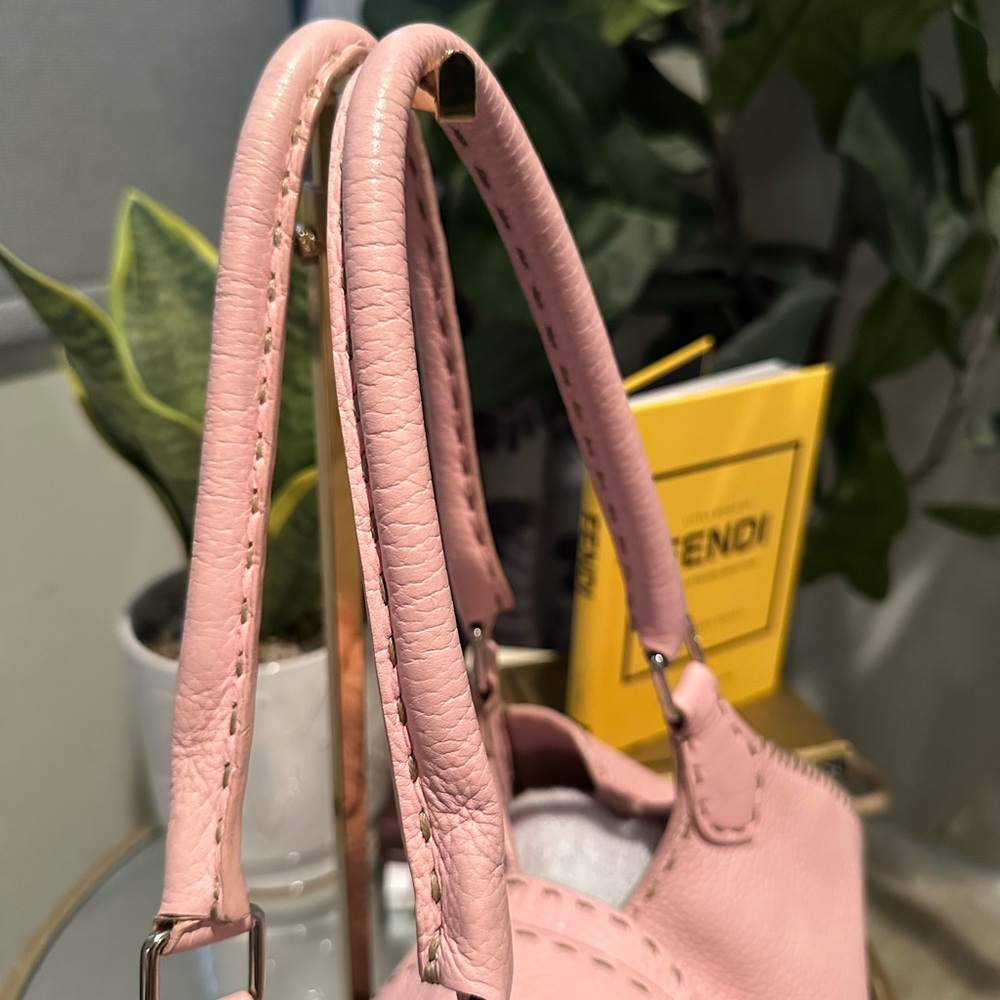 Fendi Salleria Blush Pink Leather Shoulder Bag with dustbag - Picture 8 of 17